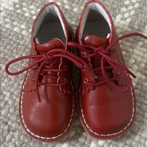 LAMOUR SZ 9 Georgie Scalloped Lace Up Boot